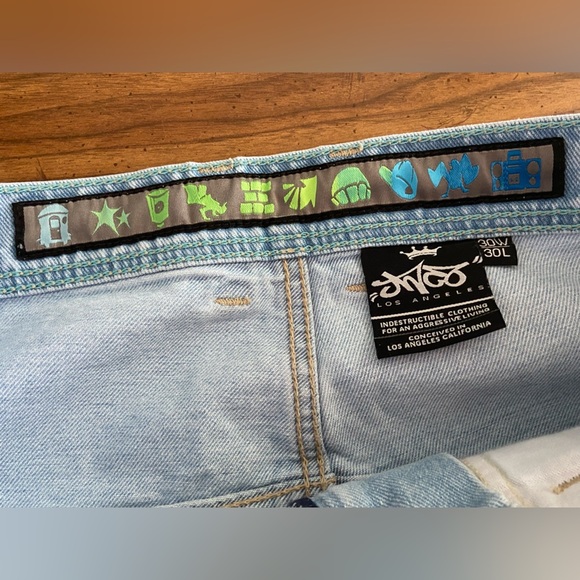 JNCO Jeans W Rollin'. 26". Vintage Wash Limited Edition Roots 30” X 30” Long NWT - Picture 12 of 16